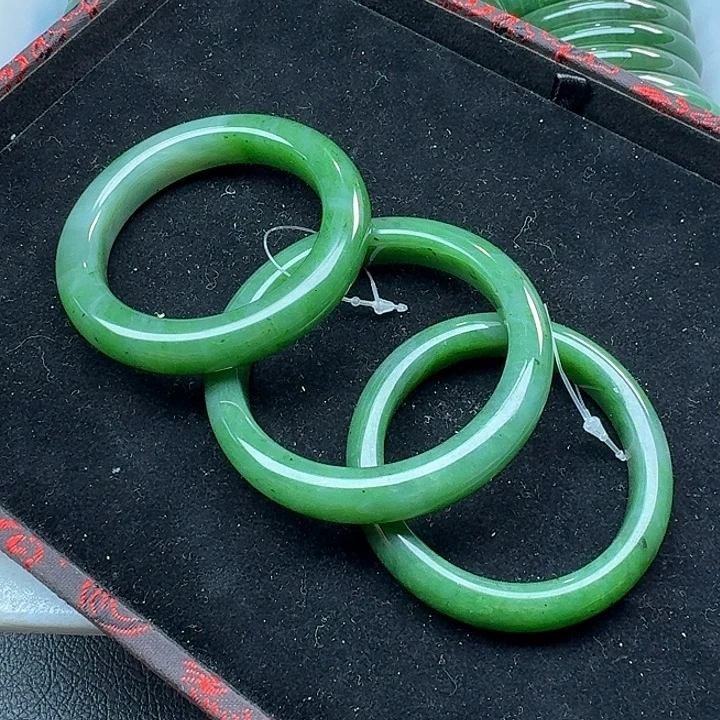 和田玉未镶嵌颈饰碧玉手镯多样性发一