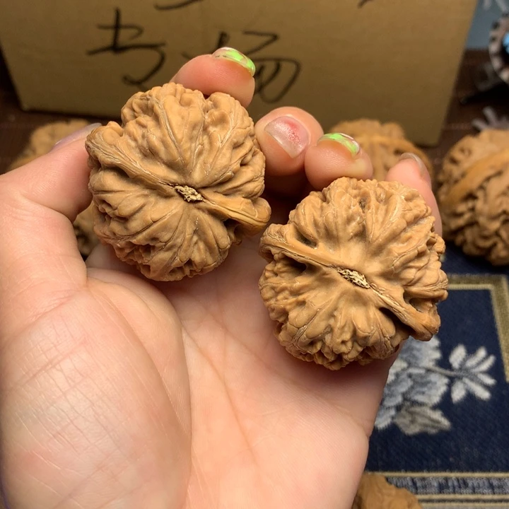 吊坠文玩核桃运*粗筋