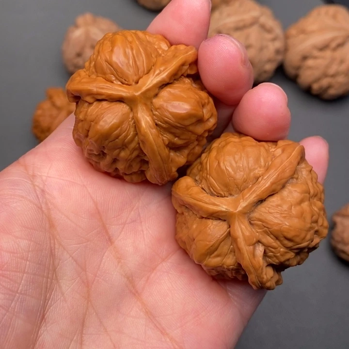 文玩核桃吊坠动*.