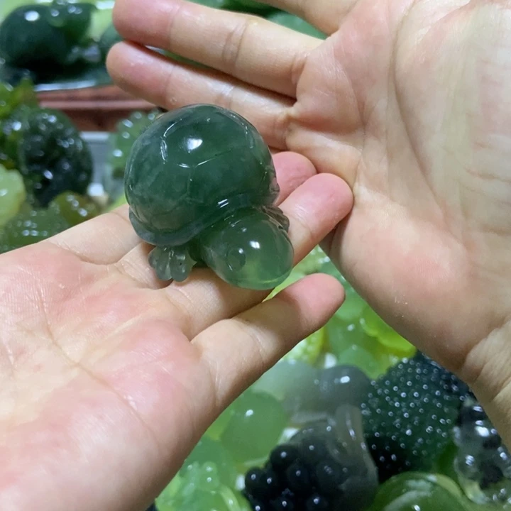 【闪购商品】蛇纹石玉未镶嵌把件