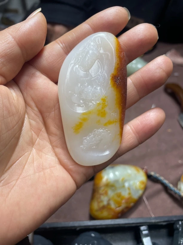 和田玉吊坠高品质