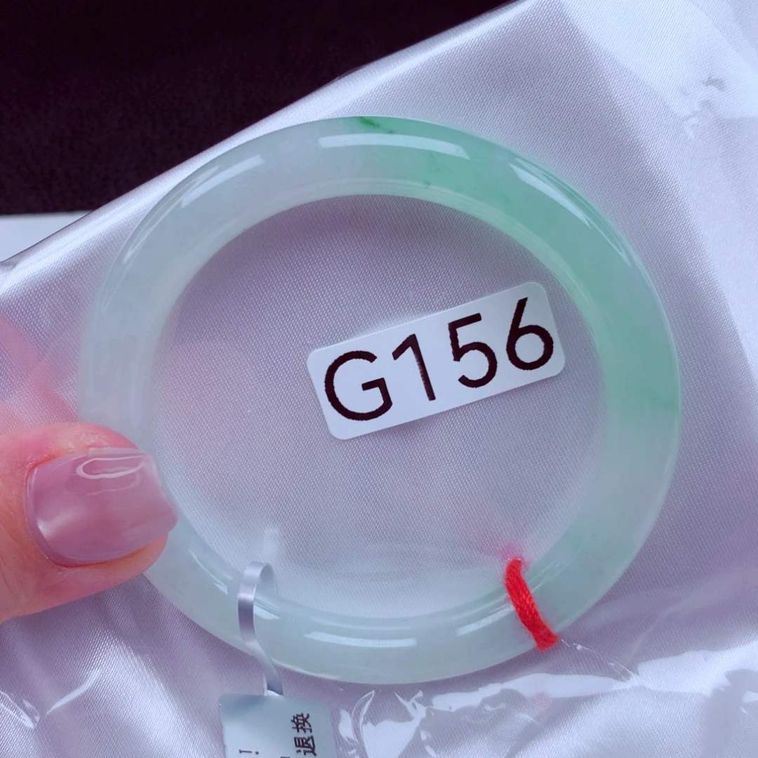 罗***A翡翠未镶嵌手镯手镯