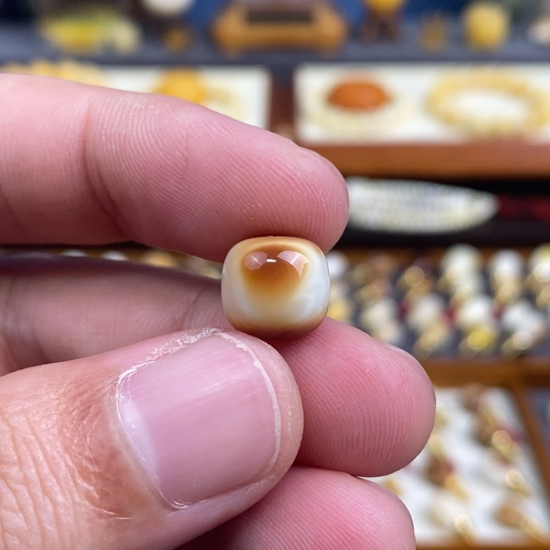 蜜蜡未镶嵌裸石配饰老型尺寸11