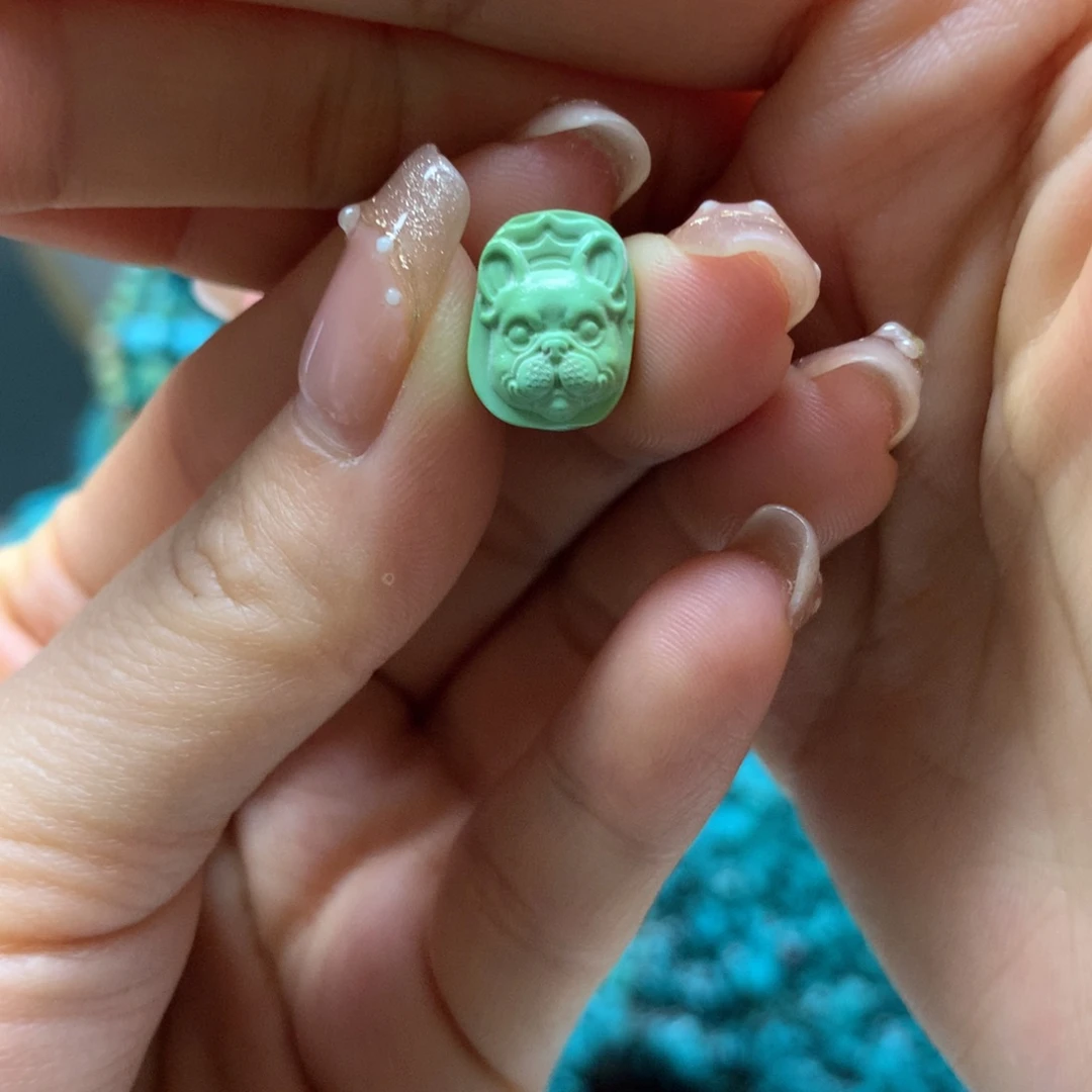 绿松石配饰未镶嵌