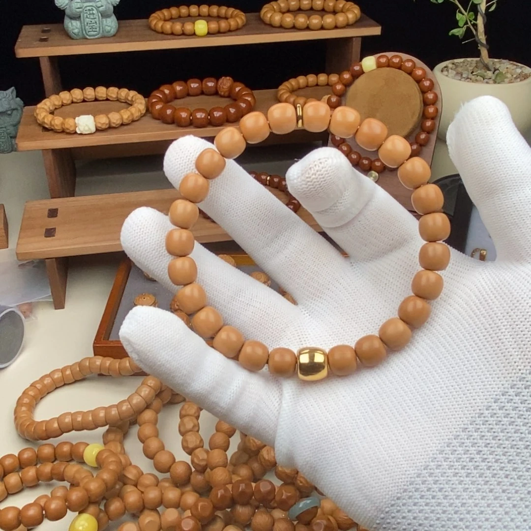 李***店猴头核桃吊坠全品老型加配饰