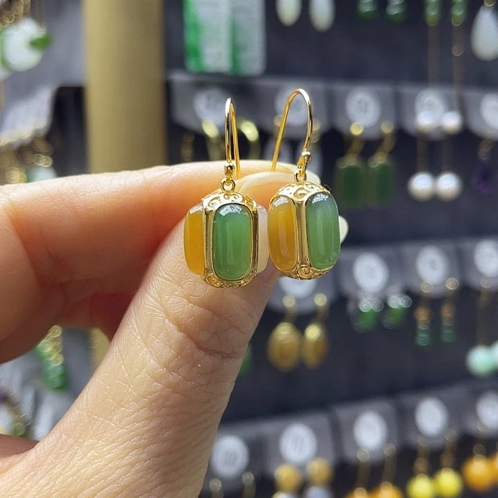 和田玉银S925镶嵌耳饰