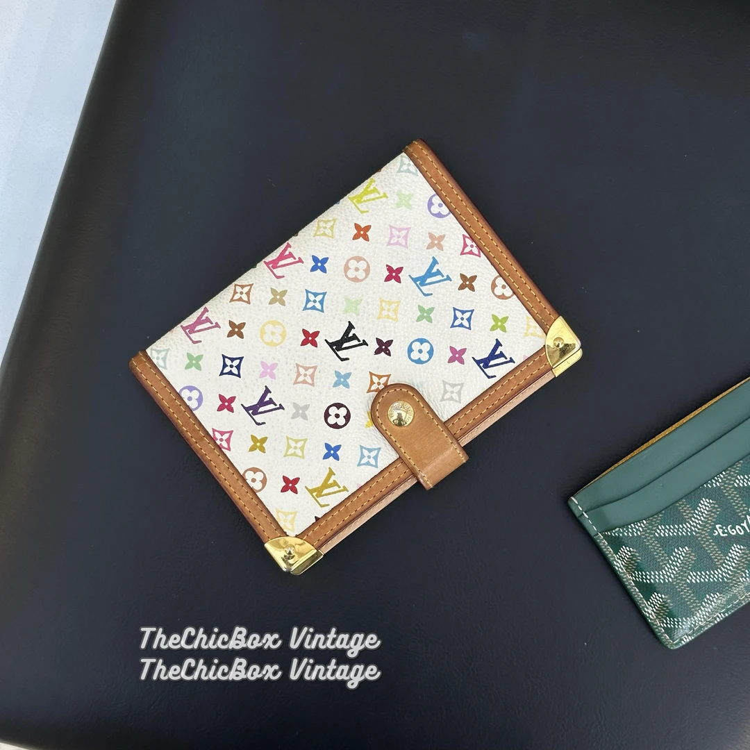 95新 LouisVuitton/路易威登 只盒/白三彩村上隆活页笔记本护照夹