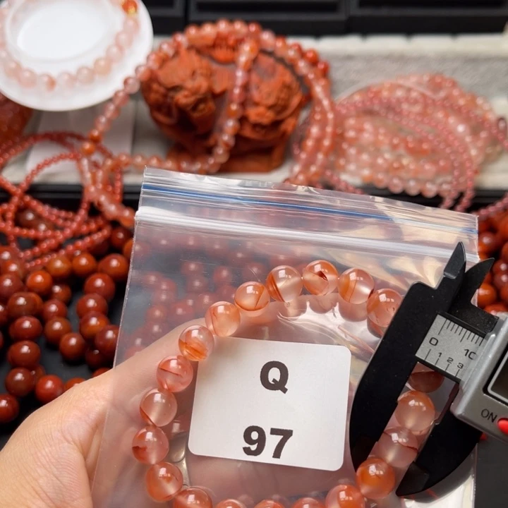 南红玛瑙未镶嵌多样性发货默认微瑕称重9mm