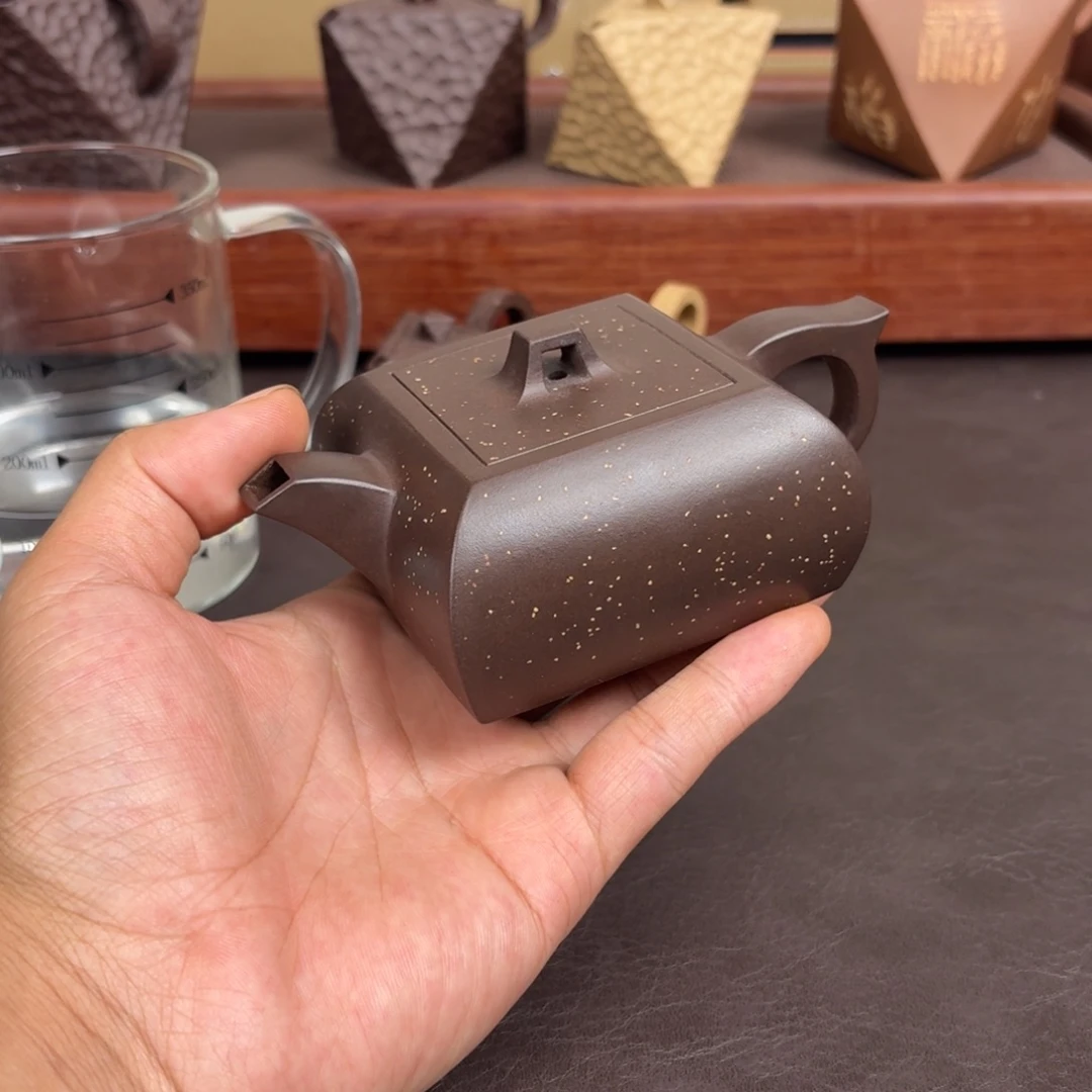 六***祥茶壶紫砂全手工虚扁150cc紫泥铺沙
