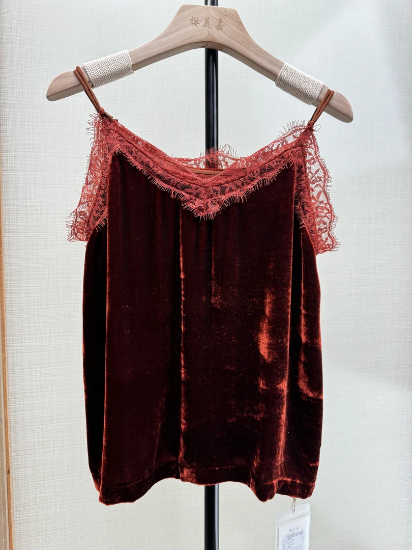 吊带12357樱美嘉宽松黑色时尚性感蕾丝桑蚕丝丝绒背心