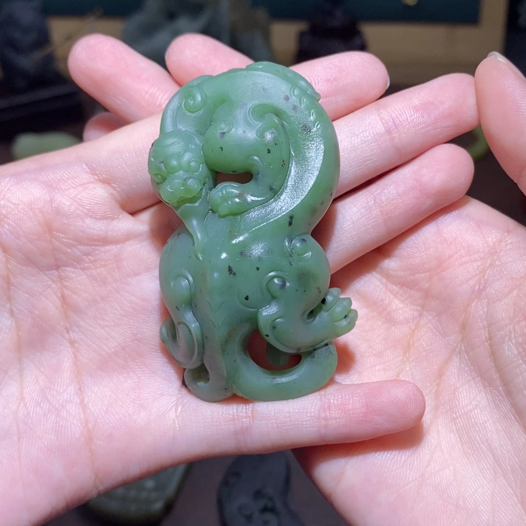 零***号和田玉未镶嵌颈饰定制