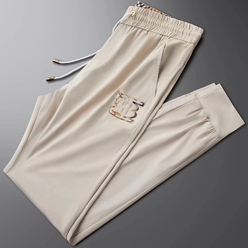夏季薄款运动裤男高级感冰丝舒适凉感高端印花休闲束脚卫裤子潮流