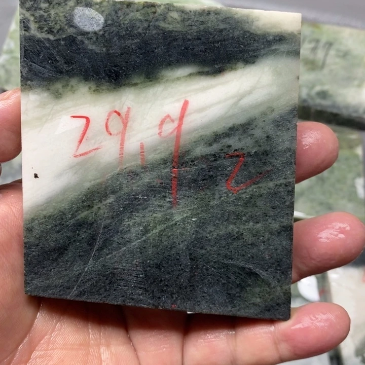 独山玉未镶嵌手镯岁**好手镯定制