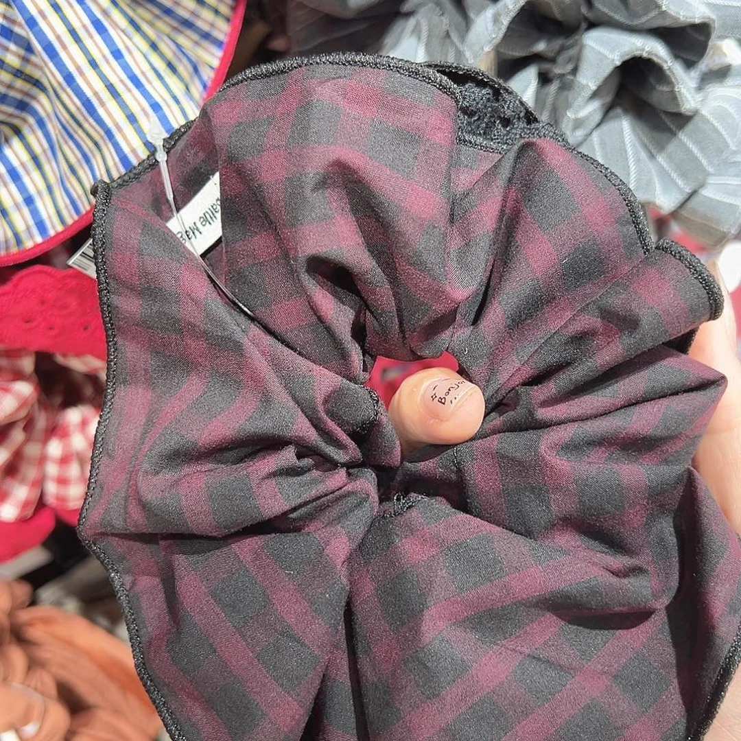 仿珍珠非金属紫红色格子发圈