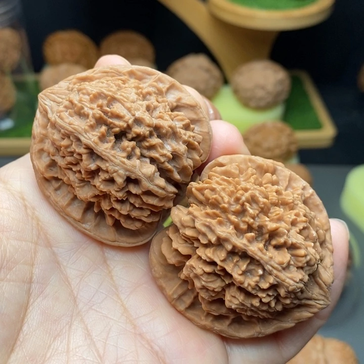 把件文玩核桃满天星45