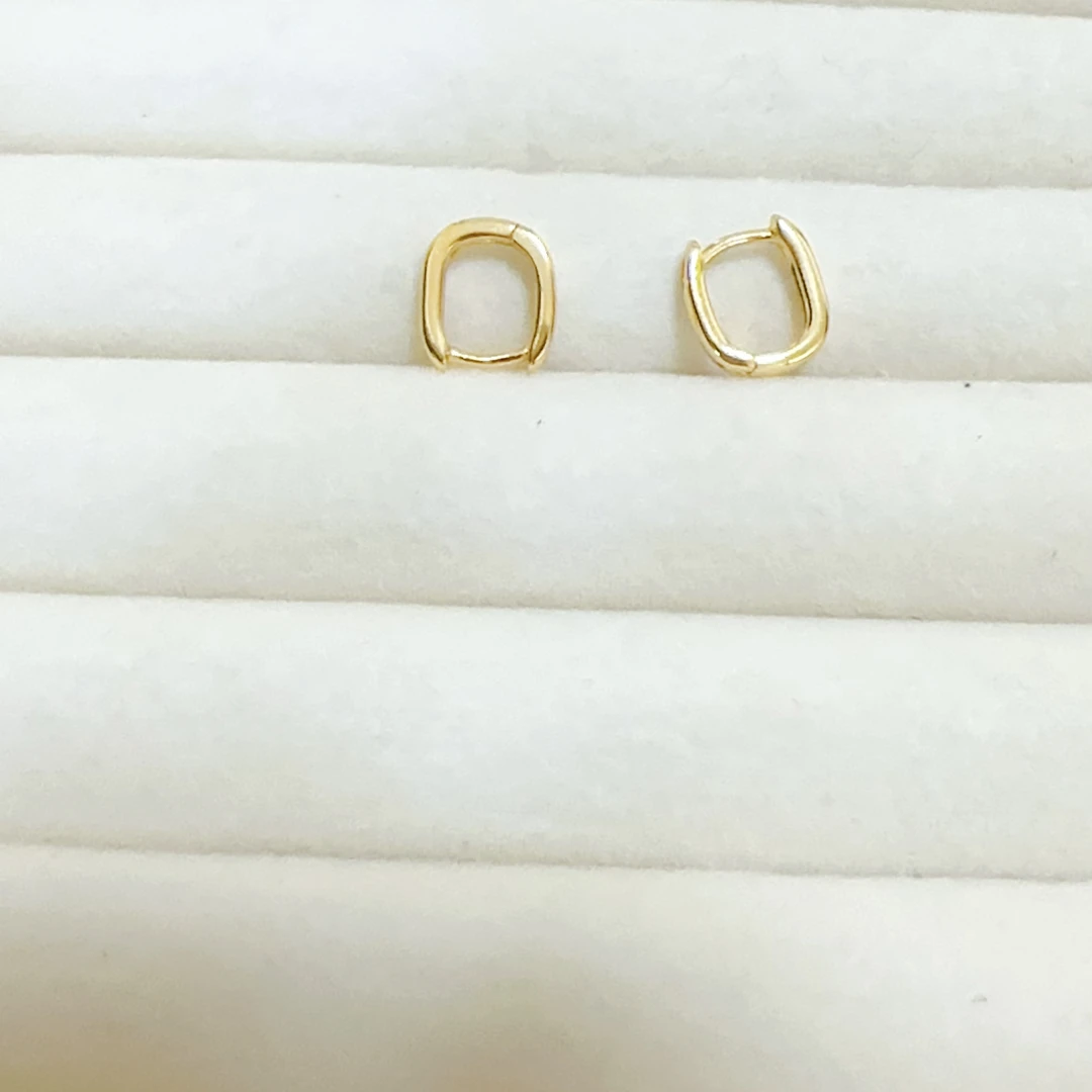 钛钢耳饰 【新款宝藏文创】长方形精致时髦耳扣 时尚百搭气质耳骨