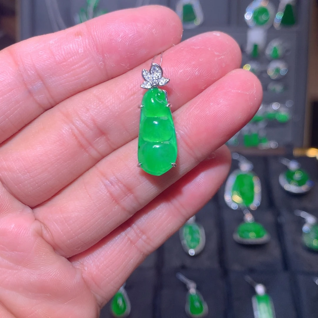 吊坠(不含链)银S925镶嵌翡翠福豆