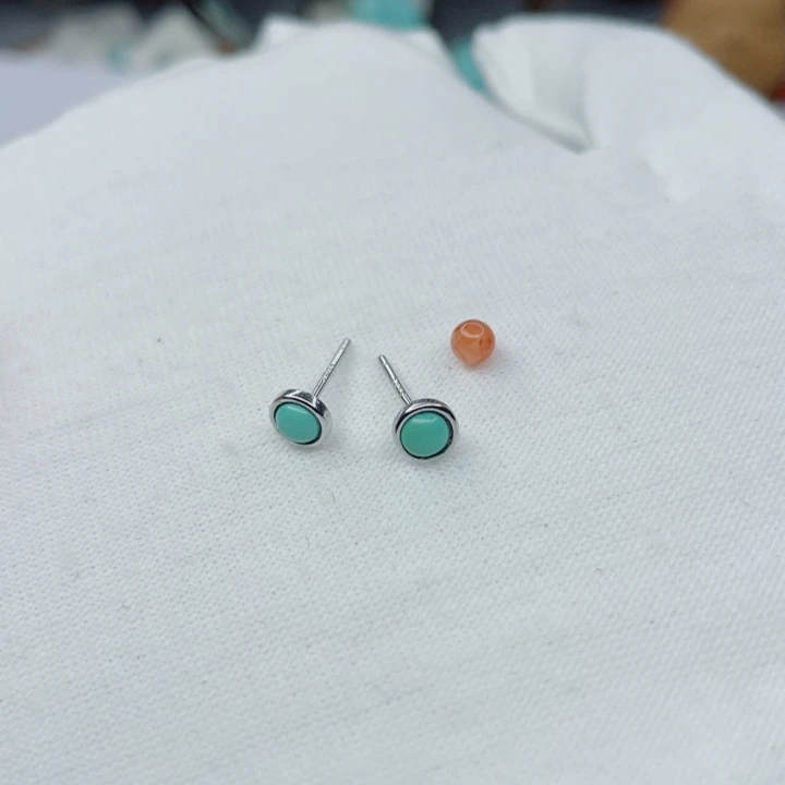 未镶嵌南红玛瑙珠宝奇石