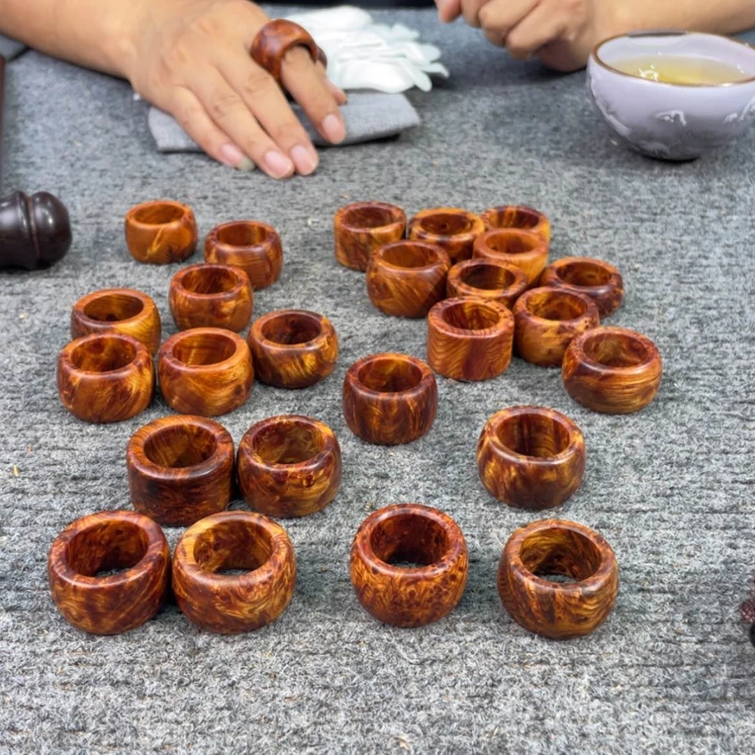 【闪购商品】柏木（崖柏）崖柏，爆瘤，纯手工扳指，到手一个