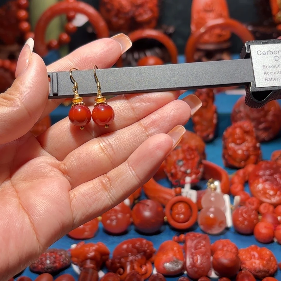 未镶嵌雕刻南红玛瑙