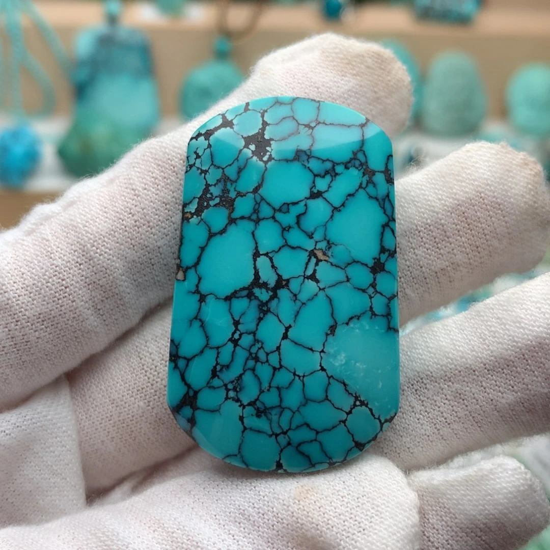 绿松石未镶嵌珠宝奇石808矿玉化蓝绿无事牌26*42mm