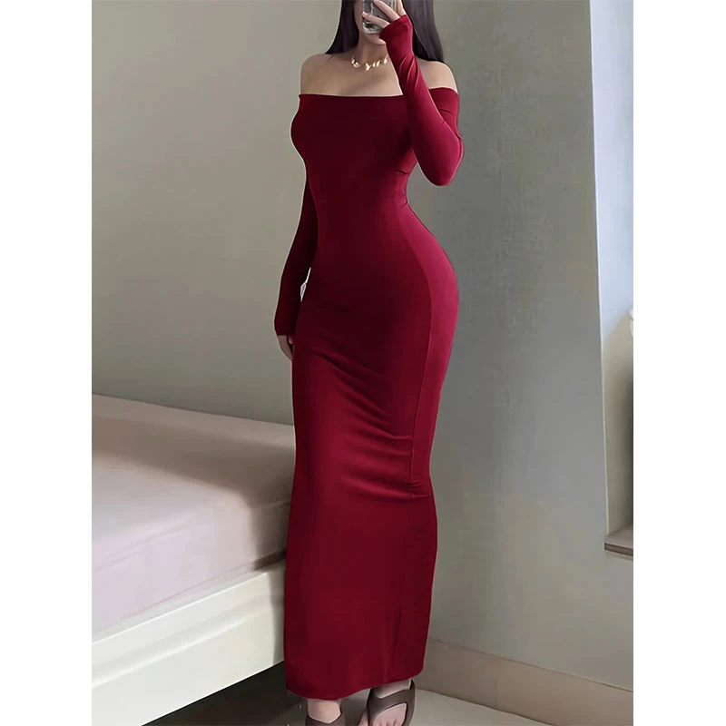 酒红色一字领长袖连衣裙2025新款法式气质修身时尚辣妹性感风裙子