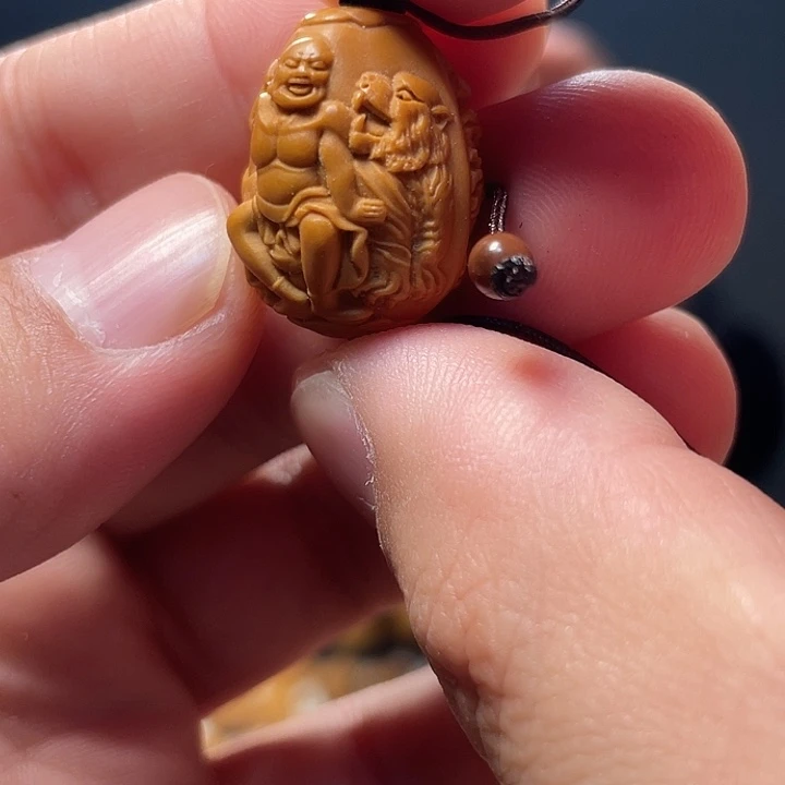 橄榄核吊坠橄榄核