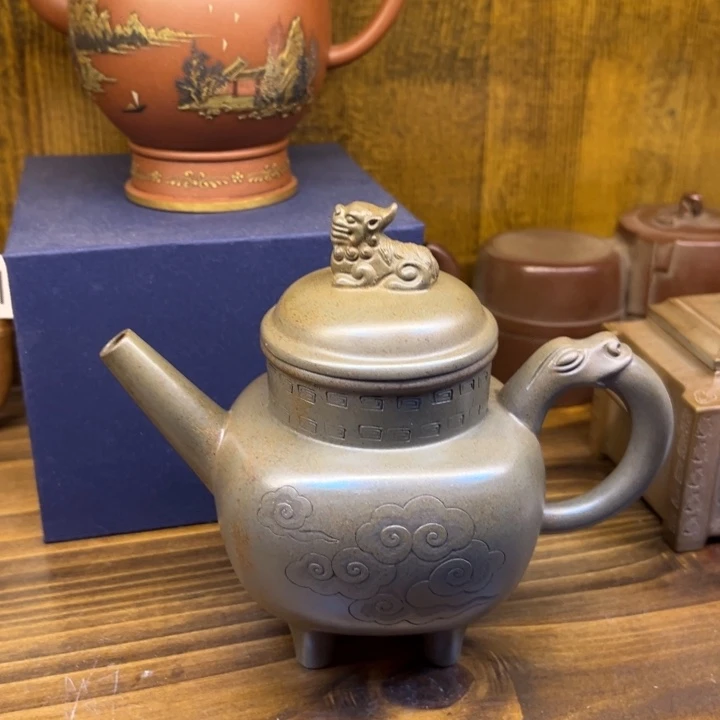 紫砂壶等艺术精品