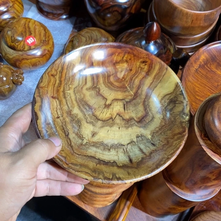 秦***怀盘子一个特价包邮