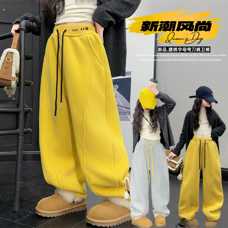 女童春款卫裤洋气2024新款儿童一体绒休闲裤女大童冬季加厚香蕉裤