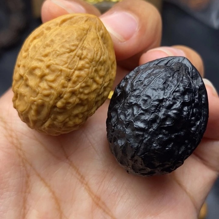 把件文玩核桃34尺蟒纹龙蛋