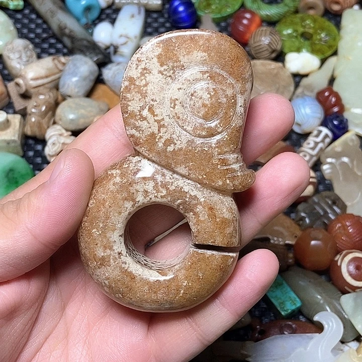 和田玉未镶嵌颈饰59