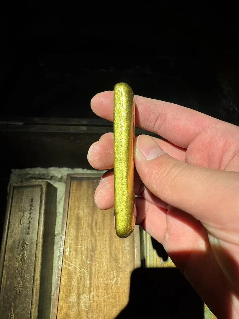 1个家居摆件   48黄条精美摆件  精美摆件  现代复古摆件