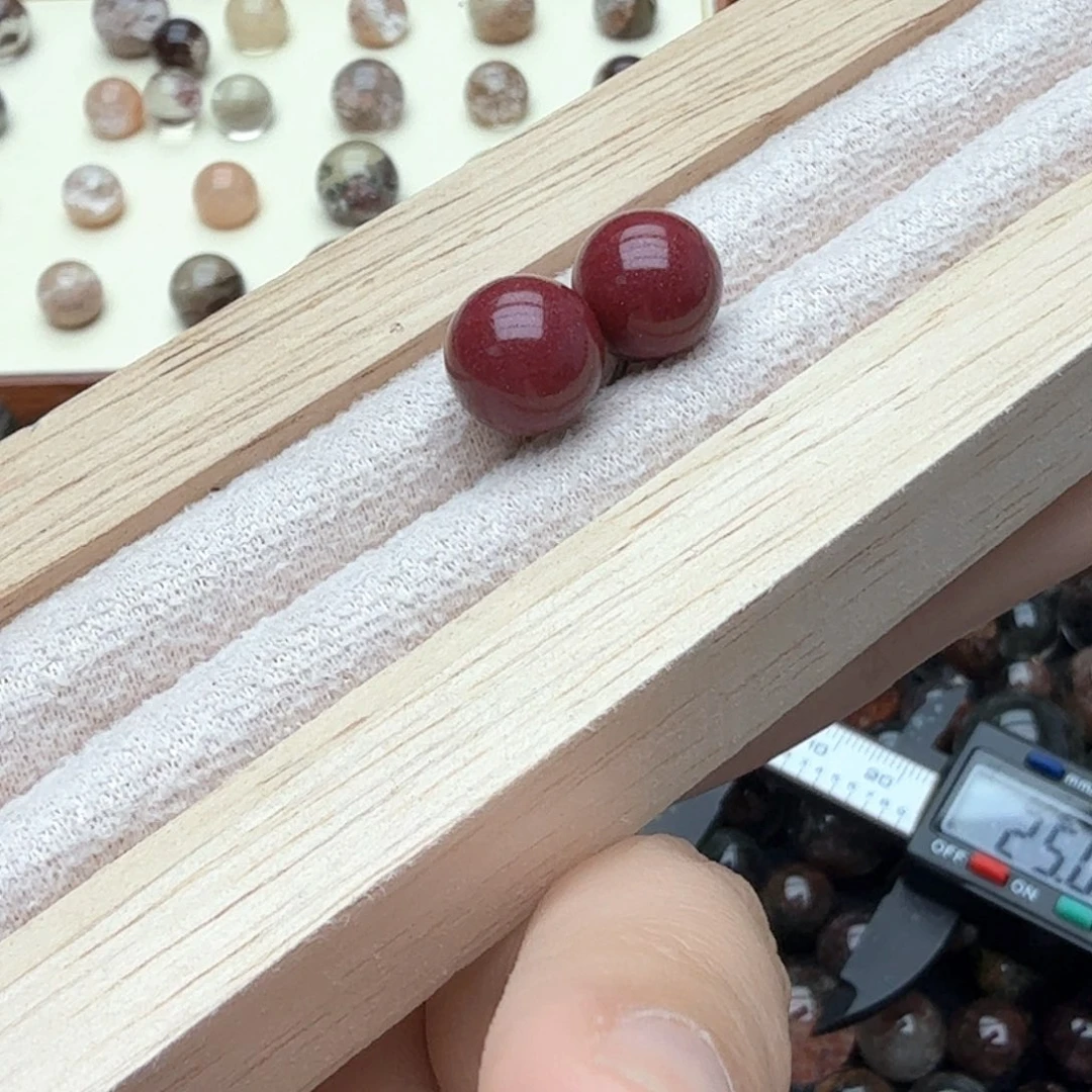 天然辰砂紫金砂耳钉10mm