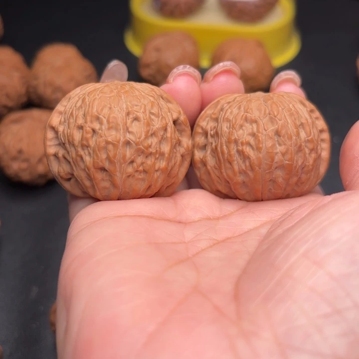 吊坠桃核41铁锤狮子头