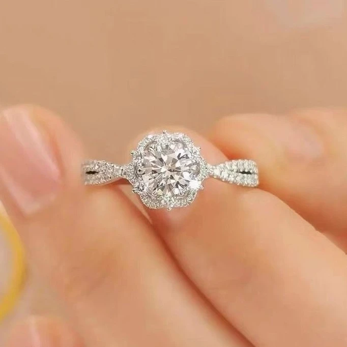 925银莫桑石银制品 【爱莎公主】0.5-2克拉结婚订婚镶嵌女士简约