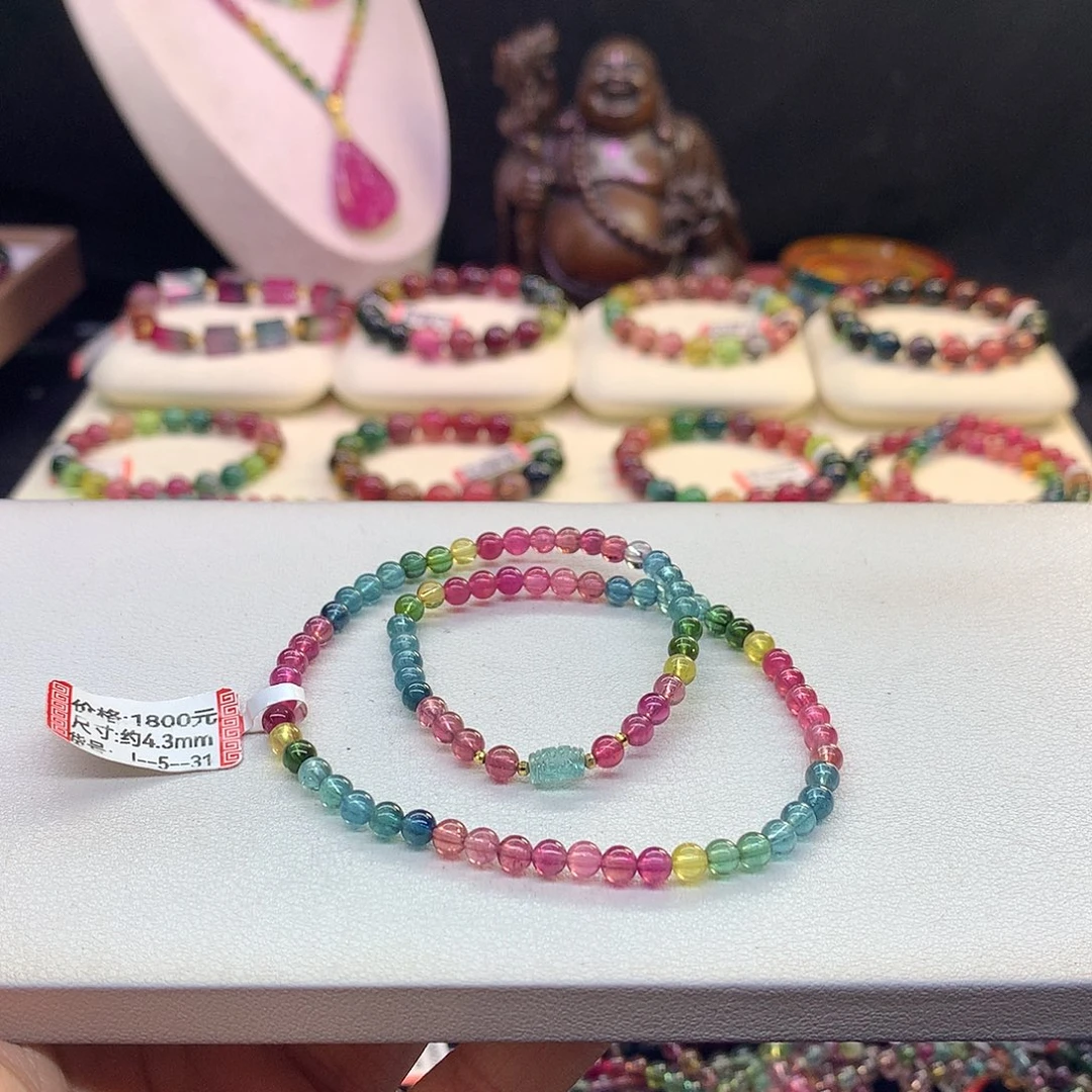 灿***灿未镶嵌手串碧玺4.3/浓艳。