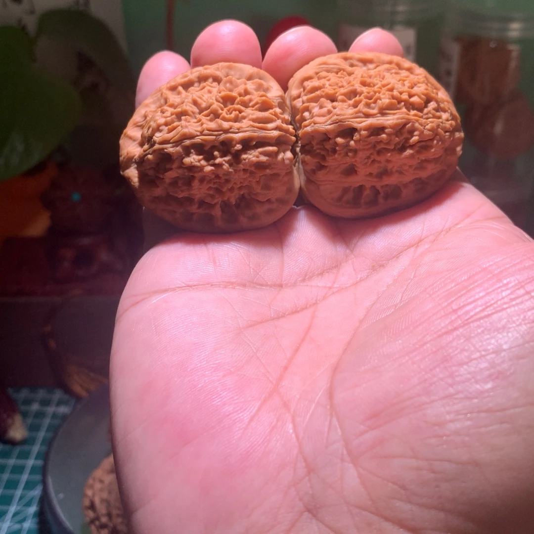 吊坠文玩核桃南疆石  42尺