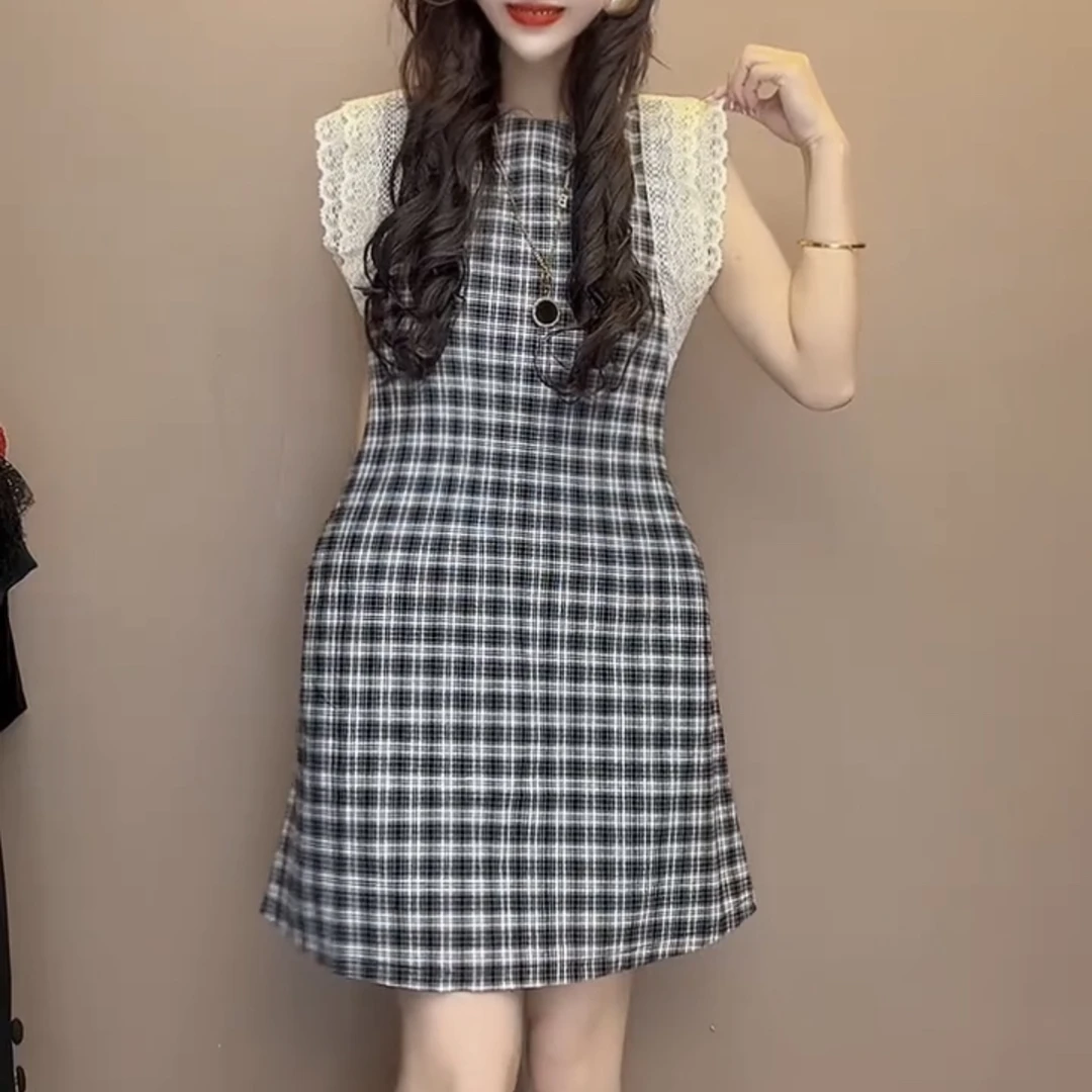 夏季新款拼接蕾丝花边连衣裙