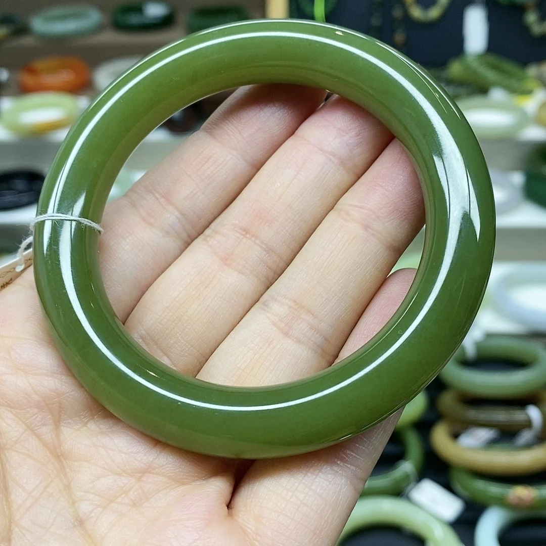 【闪购商品】未镶嵌手镯和田玉
