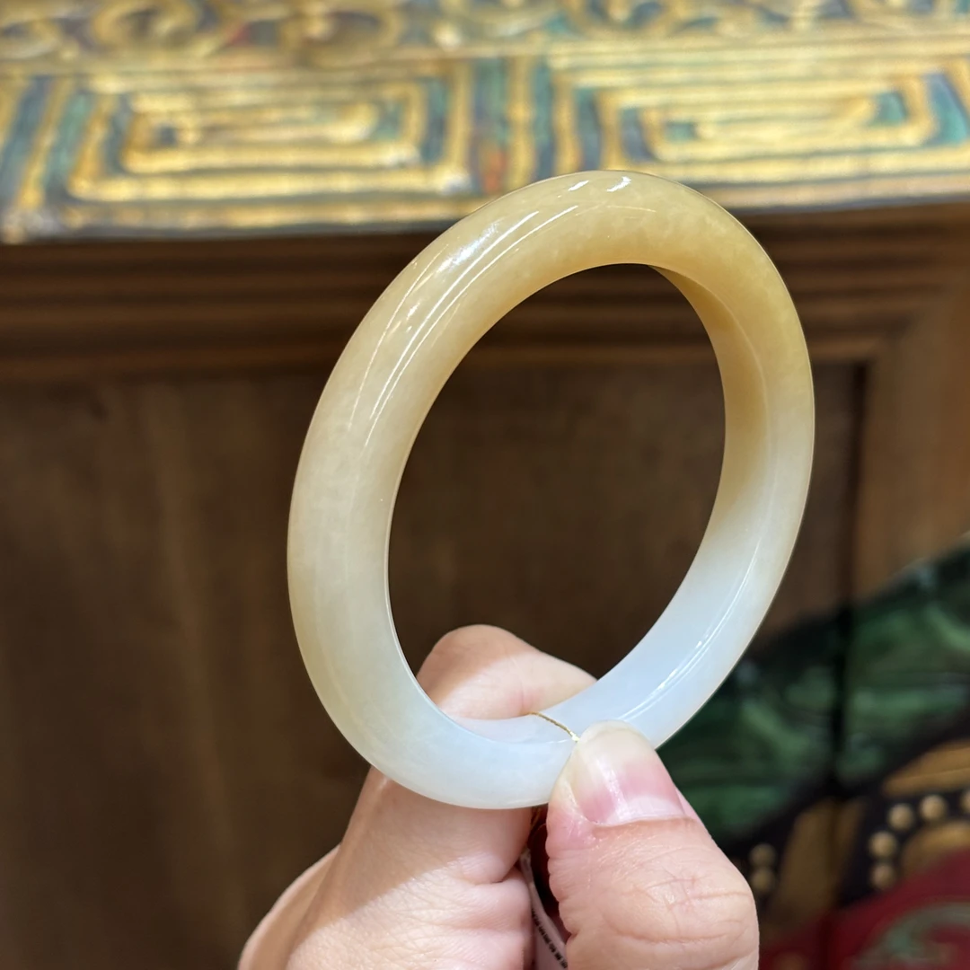 112719WT和田玉俄料糖白手镯圈口约51克重约36.64g