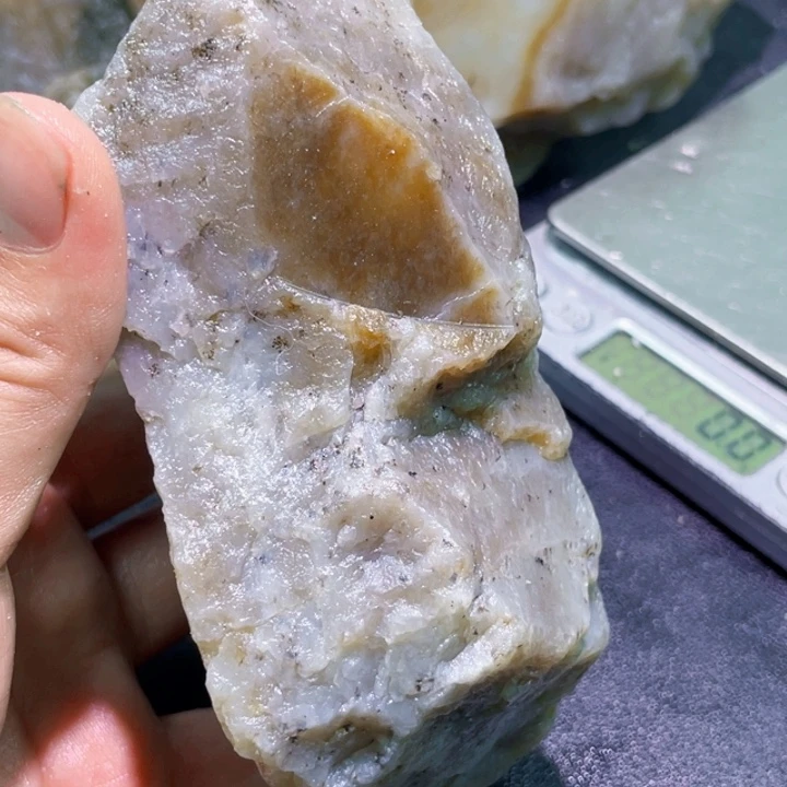 未镶嵌和田玉珠宝半成品