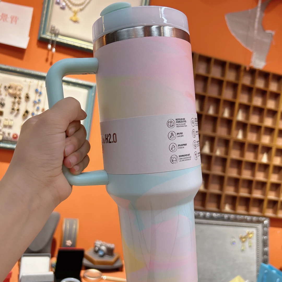 12558 超大容量手柄保温杯