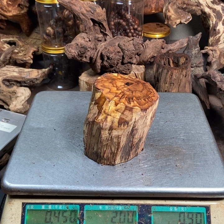 黄花梨/降香黄檀潘*