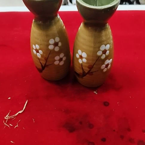 瓷片瓷片，摆件，都有微瑕疵，