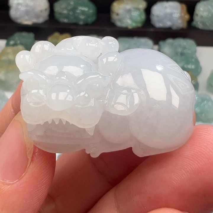 颈饰未镶嵌翡翠貔貅