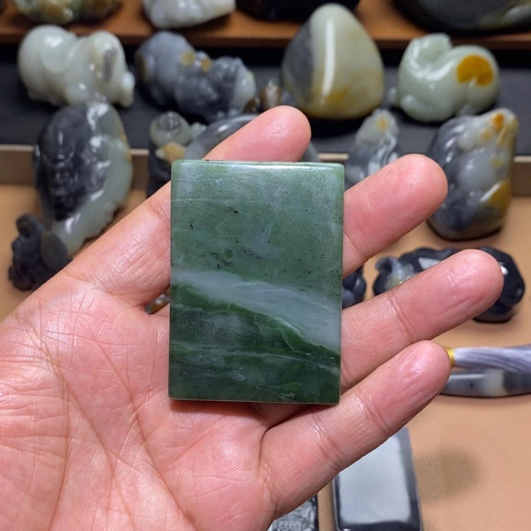 和田玉未镶嵌挂件