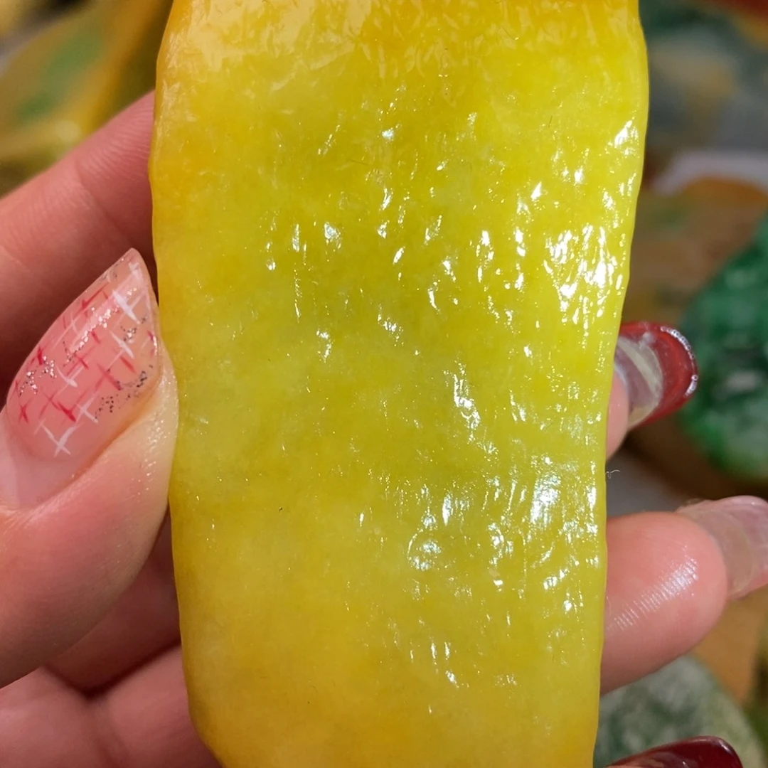 翡翠颈饰未镶嵌缅甸翡翠
