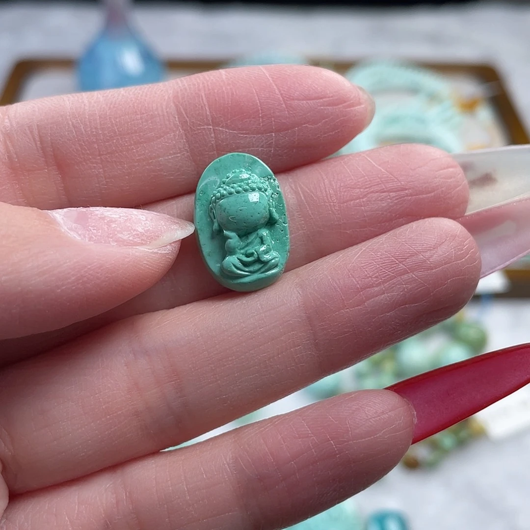 绿松石未镶嵌珠宝奇石