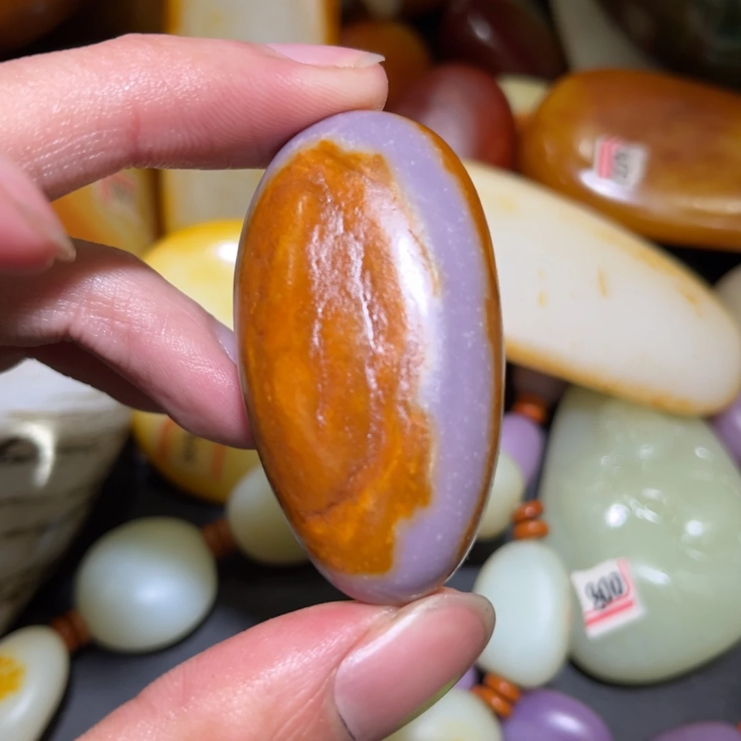 和田玉未镶嵌珠宝奇石